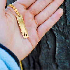 Eating disorder recovery, Neda symbol necklace